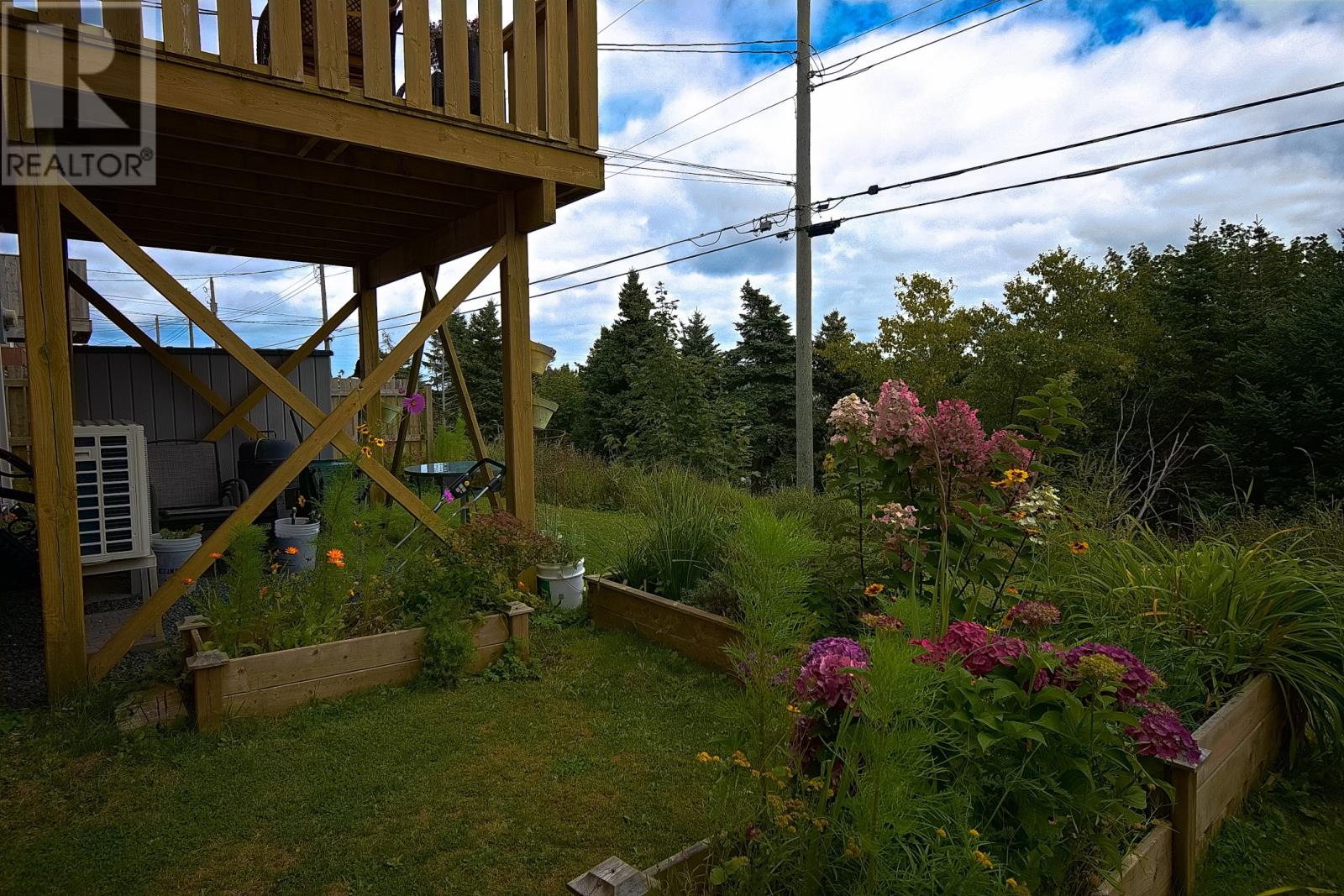 Photo 36