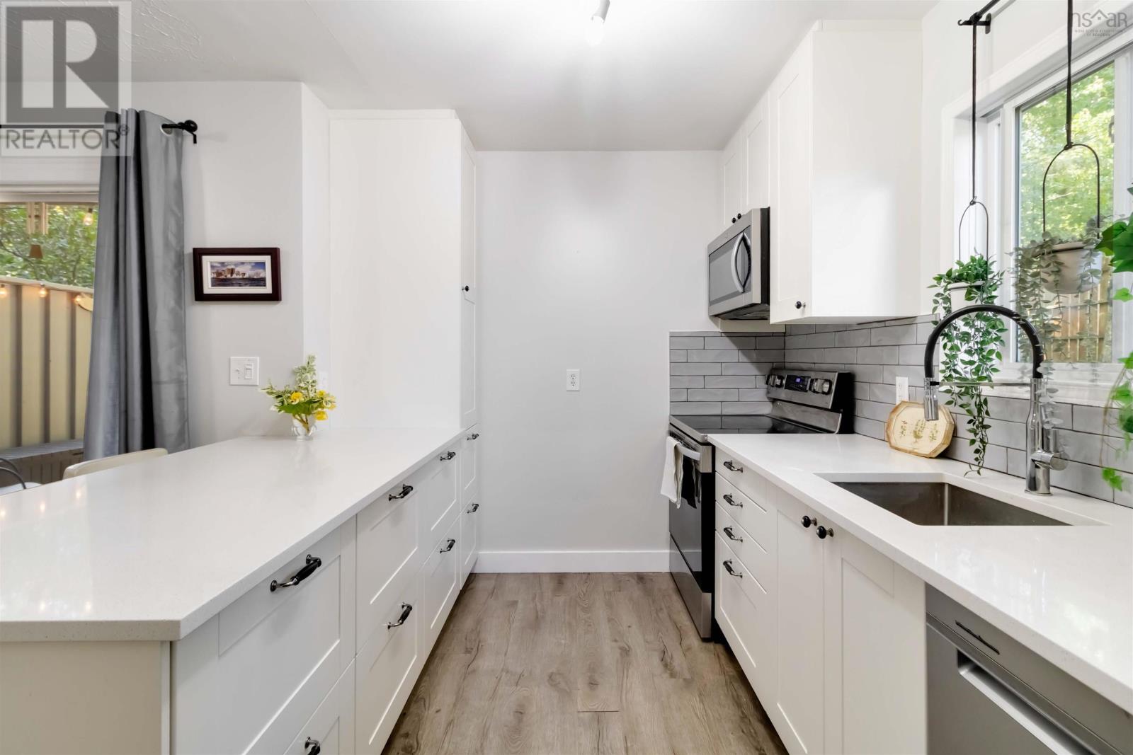 10 Oakburn Court, Halifax, Nova Scotia  B3M 2W6 - Photo 14 - 202520541