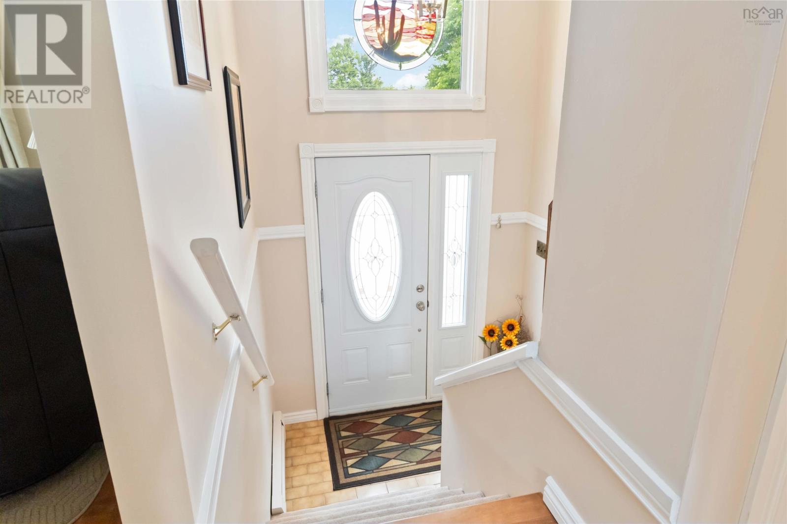 1 Patricia Place, Lake Echo, Nova Scotia  B3E 1B1 - Photo 2 - 202521202