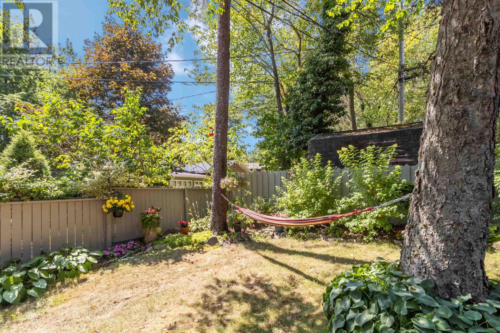 10 Oakburn Court, Halifax, Nova Scotia  B3M 2W6 - Photo 46 - 202520541