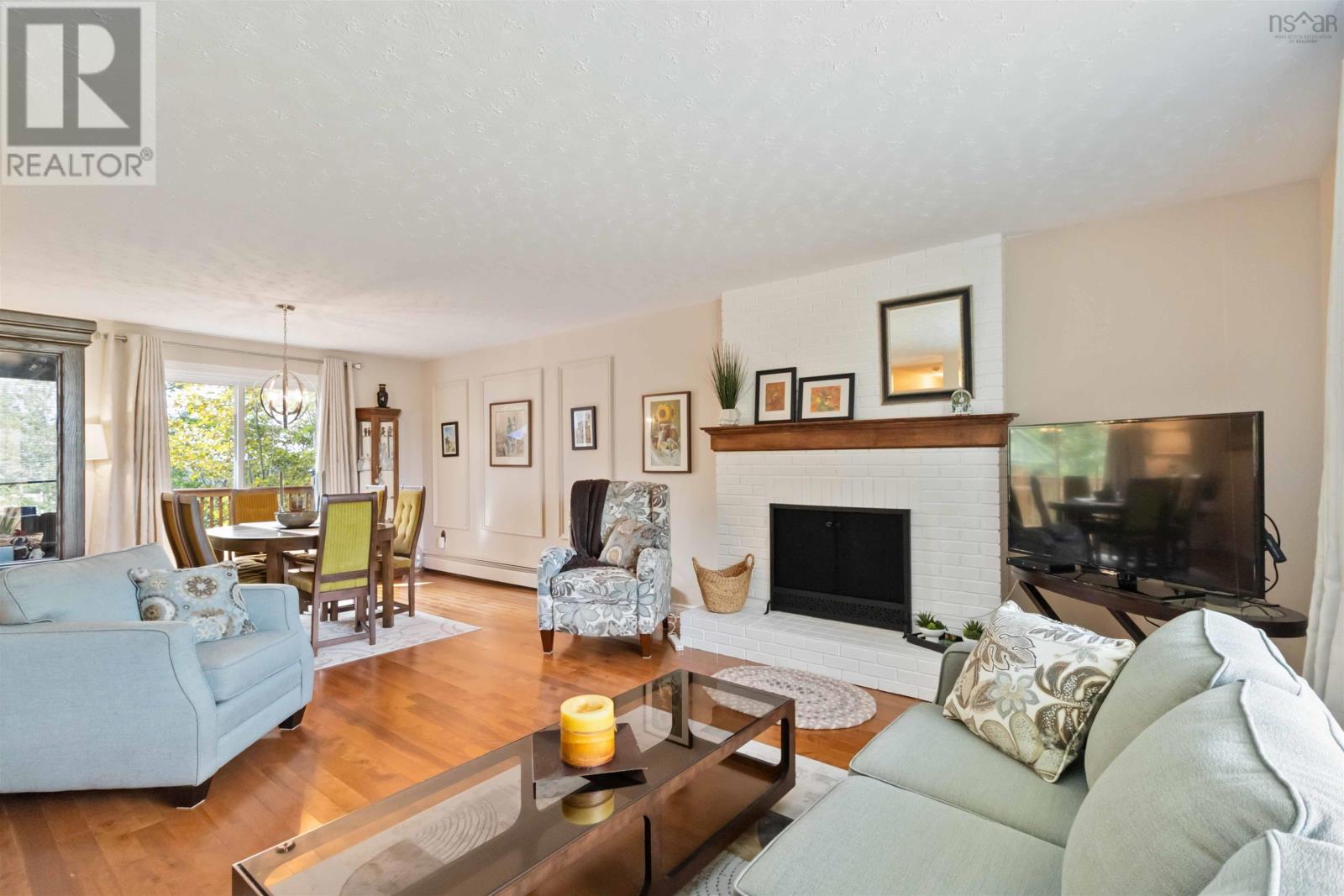 1 Patricia Place, Lake Echo, Nova Scotia  B3E 1B1 - Photo 5 - 202521202