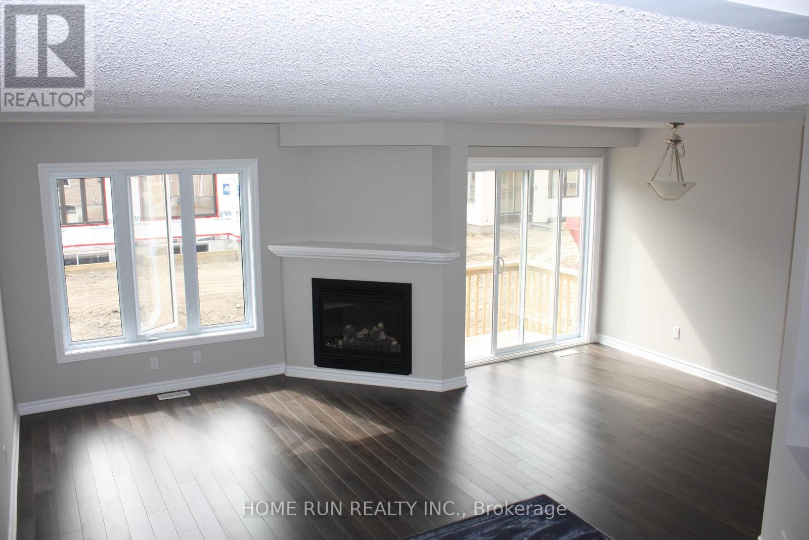 230 Mancini Way, Ottawa, Ontario  K2J 5X5 - Photo 3 - X12477767