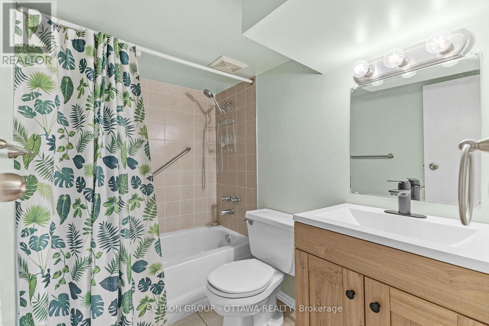 154 Arlington Avenue, Ottawa, Ontario  K1R 5S7 - Photo 14 - X12477811