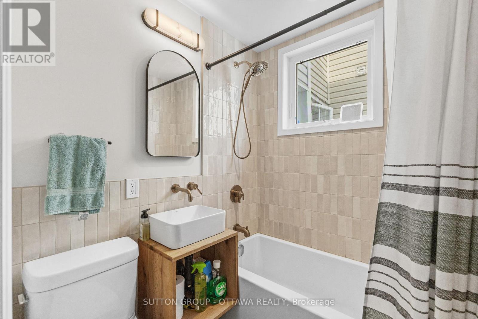 154 Arlington Avenue, Ottawa, Ontario  K1R 5S7 - Photo 16 - X12477811