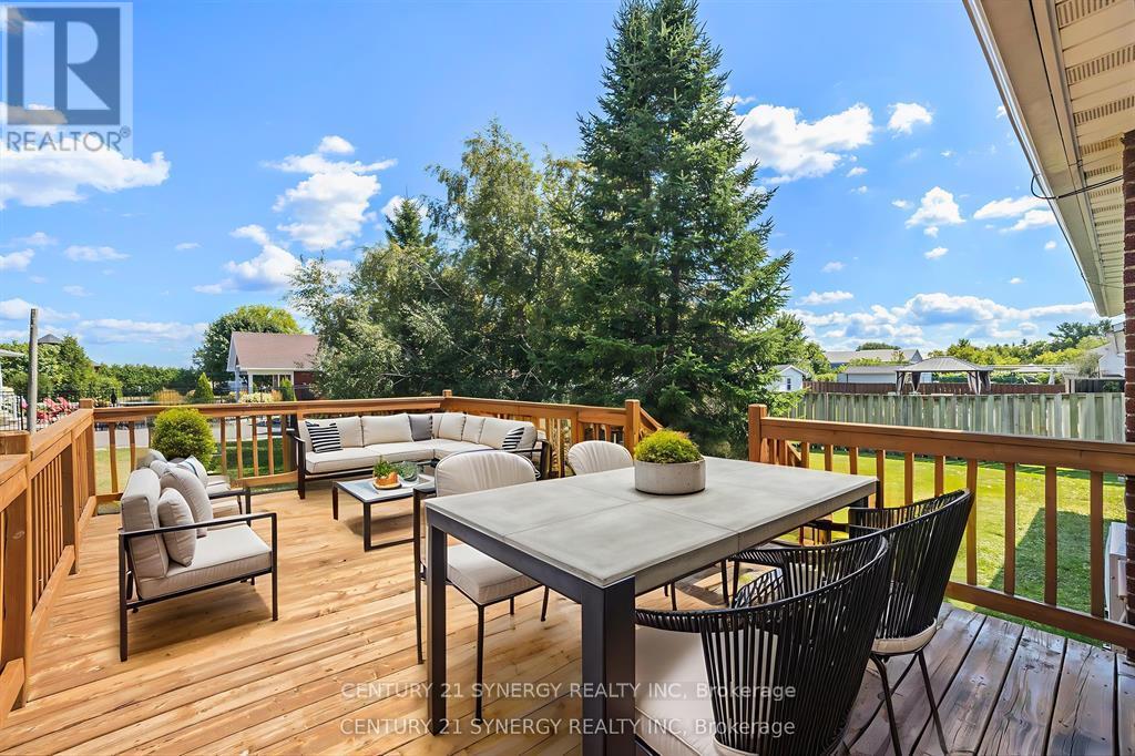 120 Caledonia Road, The Nation, Ontario  K0C 2B0 - Photo 41 - X12477841