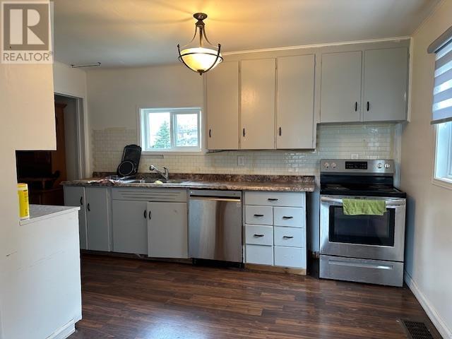 8 Laurier Ave, Terrace Bay, Ontario  P0T 2W0 - Photo 5 - TB253280