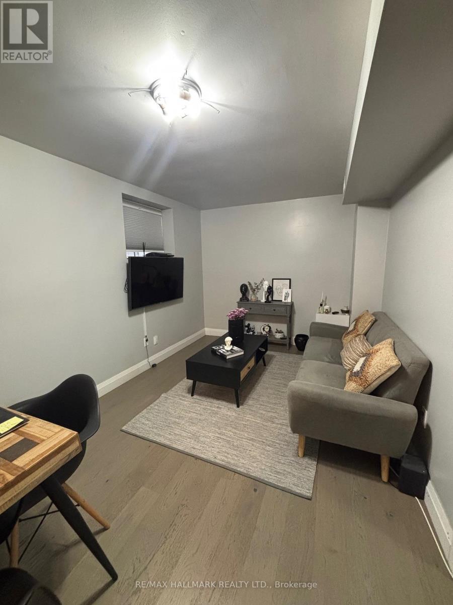 97 Oriole Parkway, Toronto, Ontario  M5P 2G7 - Photo 7 - C12477688
