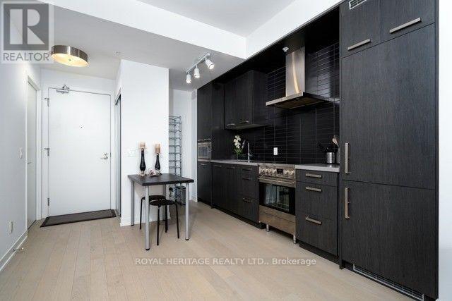 455 Front Street, Toronto, Ontario  M5A 1G9 - Photo 7 - C12477730