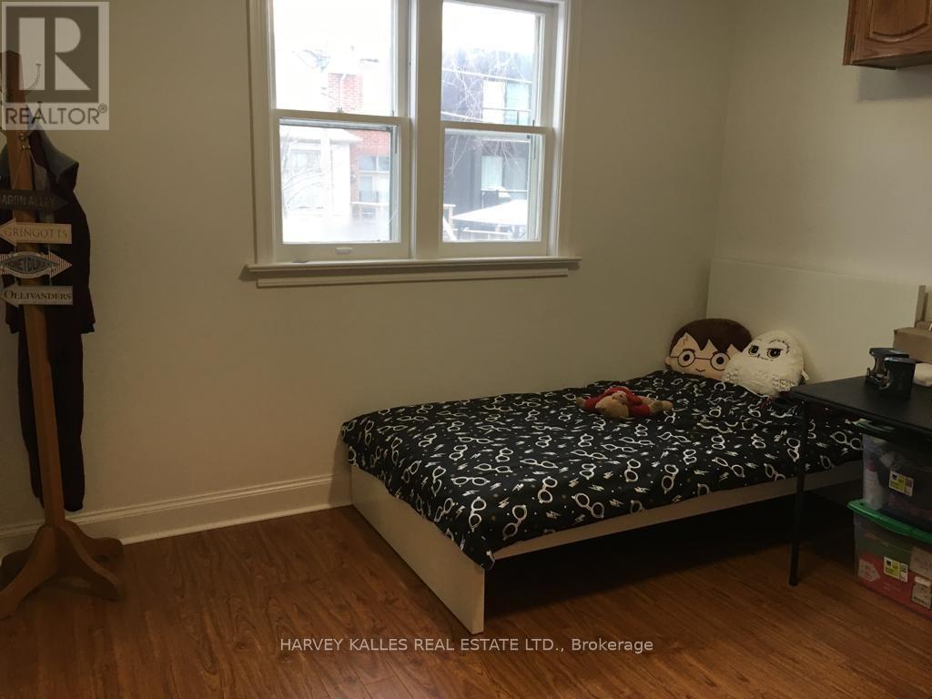 Main - 222 Joicey Boulevard, Toronto, Ontario  M5M 2V5 - Photo 7 - C12477741