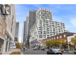 1732 - 8 HILLSDALE AVENUE E, Toronto, Ontario