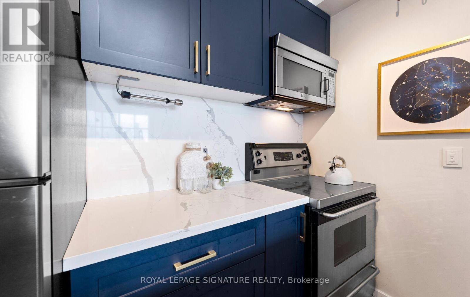 1112 - 438 Richmond Street W, Toronto, Ontario  M5V 3S6 - Photo 15 - C12477755