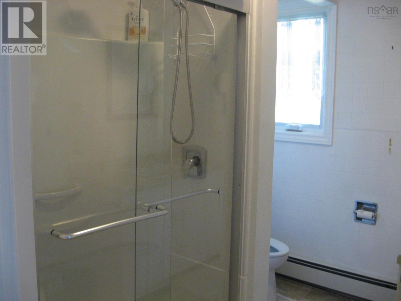 85 School Street, Liverpool, Nova Scotia  B0T 1K0 - Photo 17 - 202526345