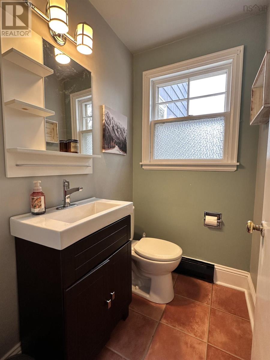 79 Waterloo Street, Liverpool, Nova Scotia  B0T 1K0 - Photo 15 - 202526397