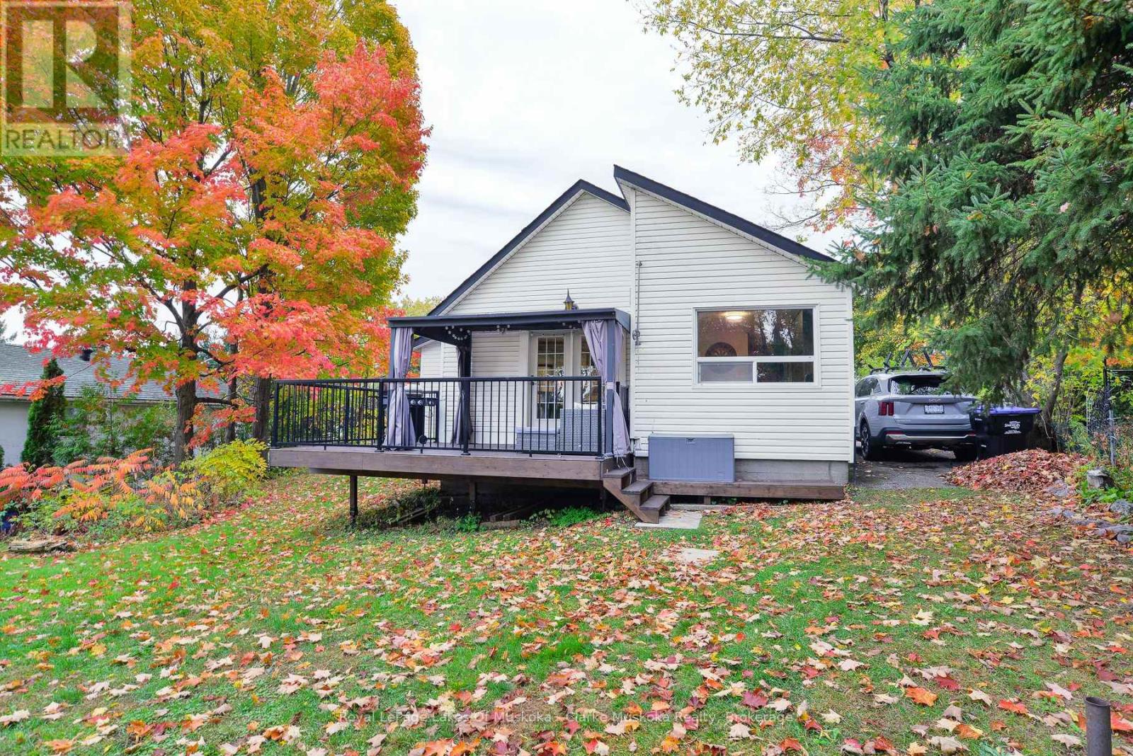 313 Ouida Street, Tay, Ontario  L0K 2C0 - Photo 21 - S12477794