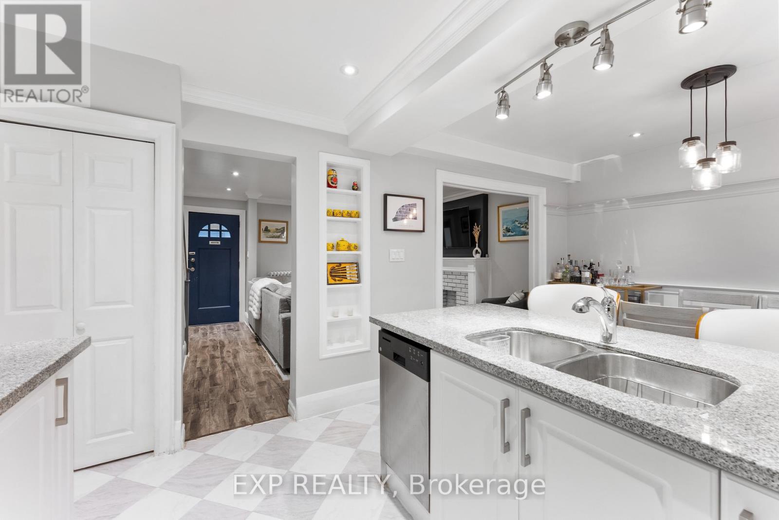 1702 Dundas Street E, Toronto, Ontario  M4L 1L6 - Photo 13 - E12477691