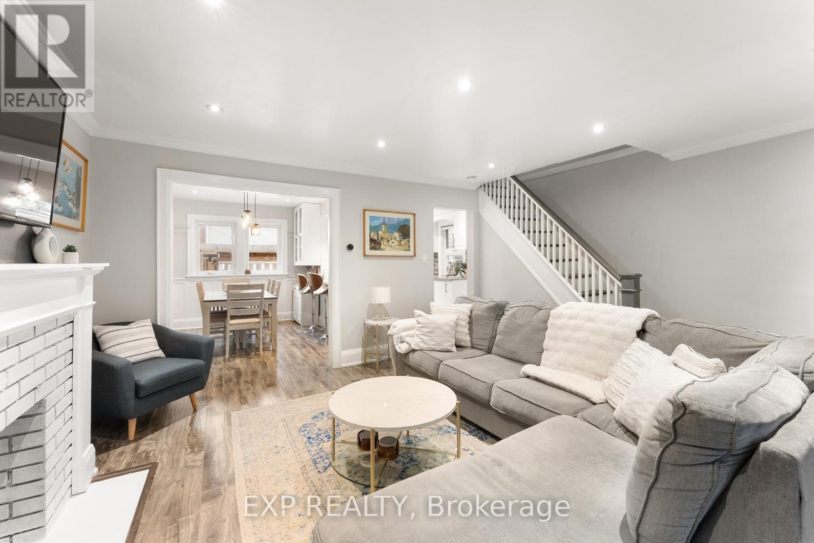 1702 Dundas Street E, Toronto, Ontario  M4L 1L6 - Photo 2 - E12477691