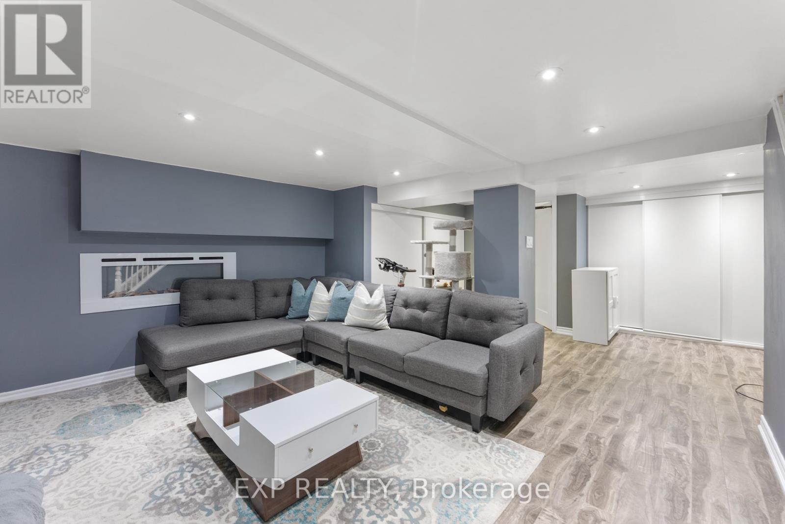 1702 Dundas Street E, Toronto, Ontario  M4L 1L6 - Photo 33 - E12477691