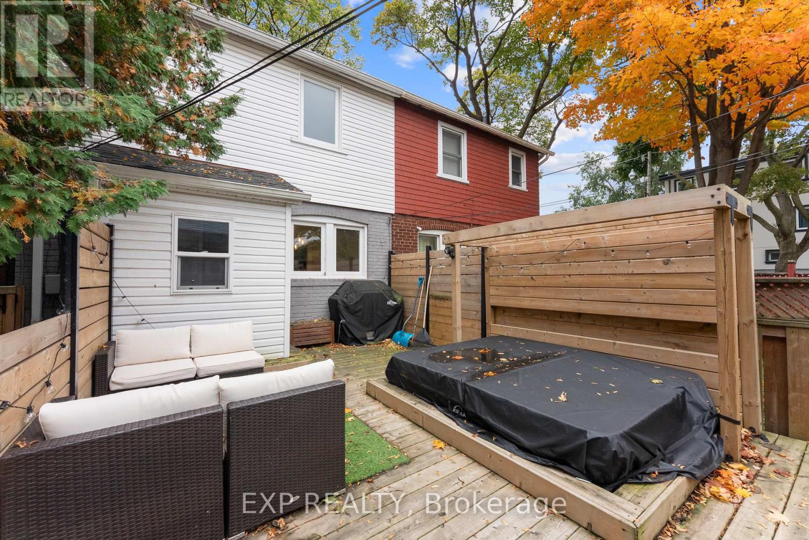 1702 Dundas Street E, Toronto, Ontario  M4L 1L6 - Photo 43 - E12477691