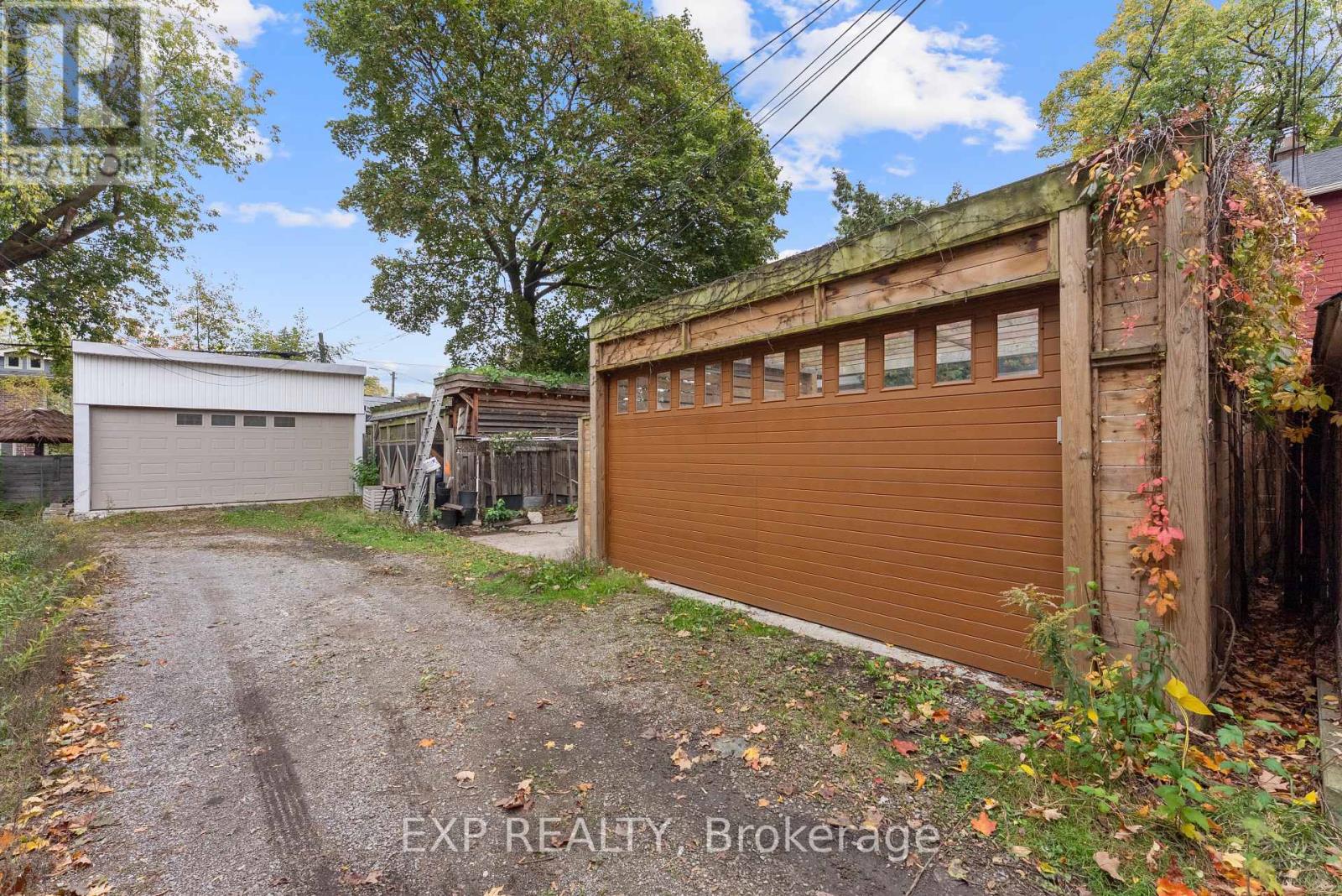 1702 Dundas Street E, Toronto, Ontario  M4L 1L6 - Photo 44 - E12477691