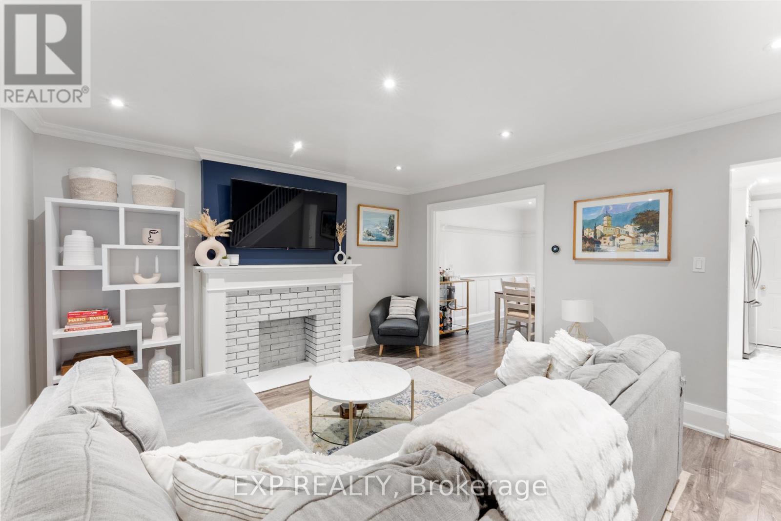 1702 Dundas Street E, Toronto, Ontario  M4L 1L6 - Photo 5 - E12477691
