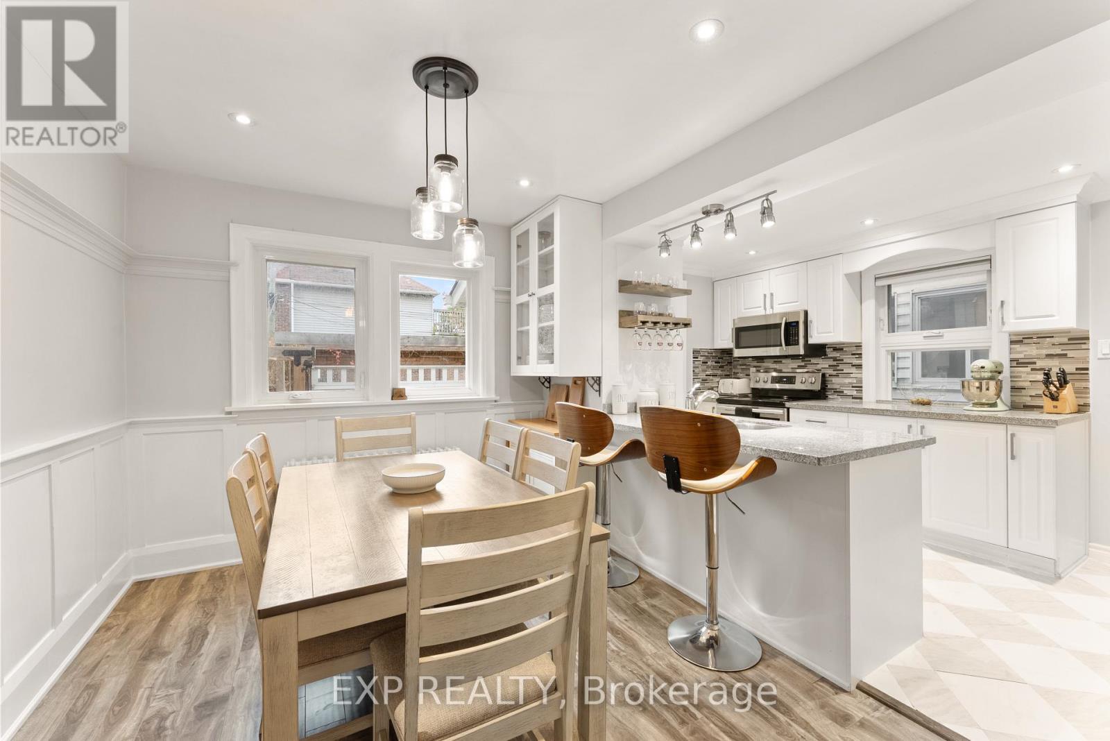 1702 Dundas Street E, Toronto, Ontario  M4L 1L6 - Photo 6 - E12477691