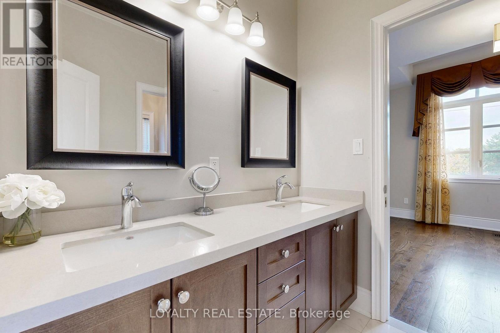 556 Rosebank Road, Pickering, Ontario  L1W 2N5 - Photo 31 - E12477728