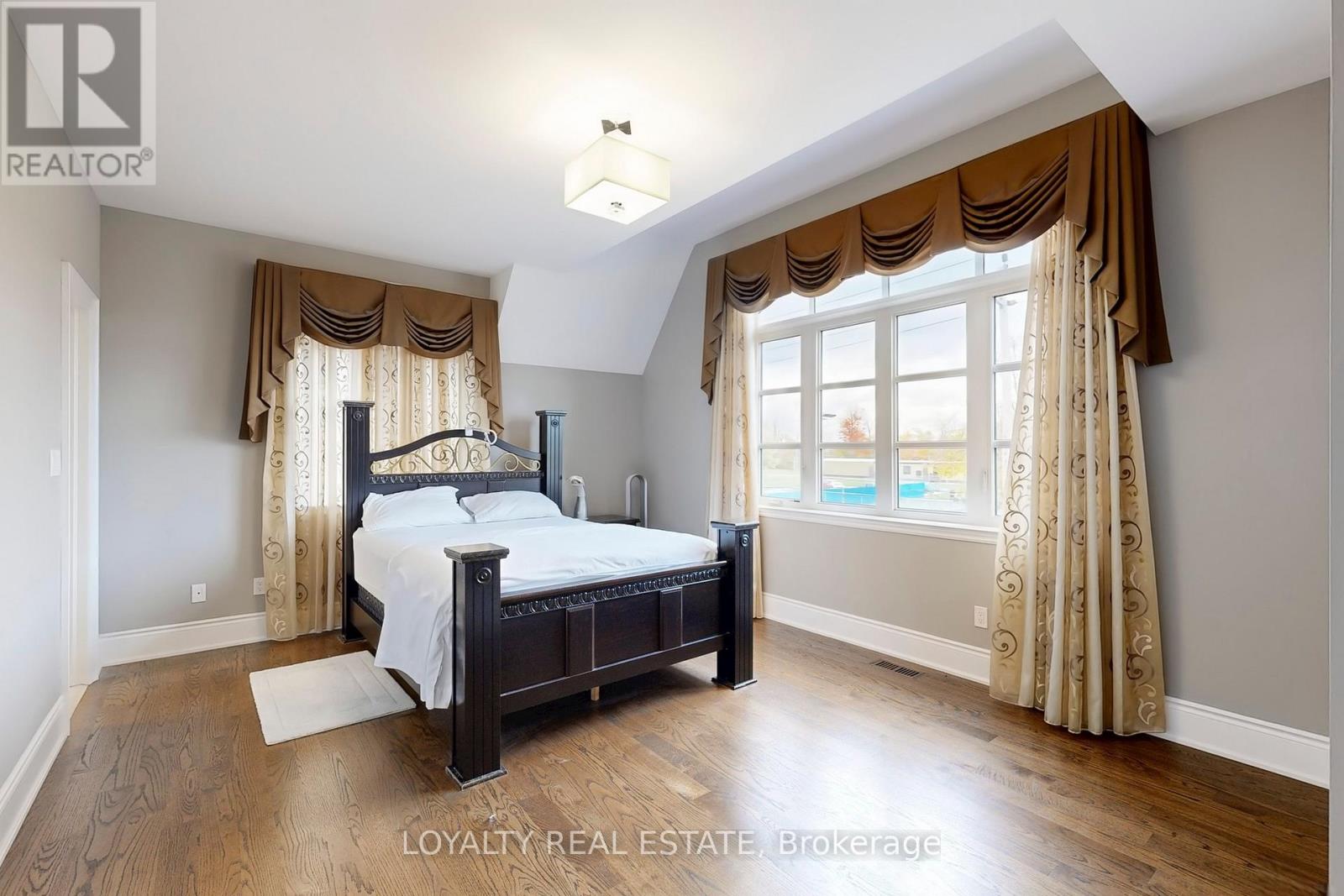 556 Rosebank Road, Pickering, Ontario  L1W 2N5 - Photo 32 - E12477728