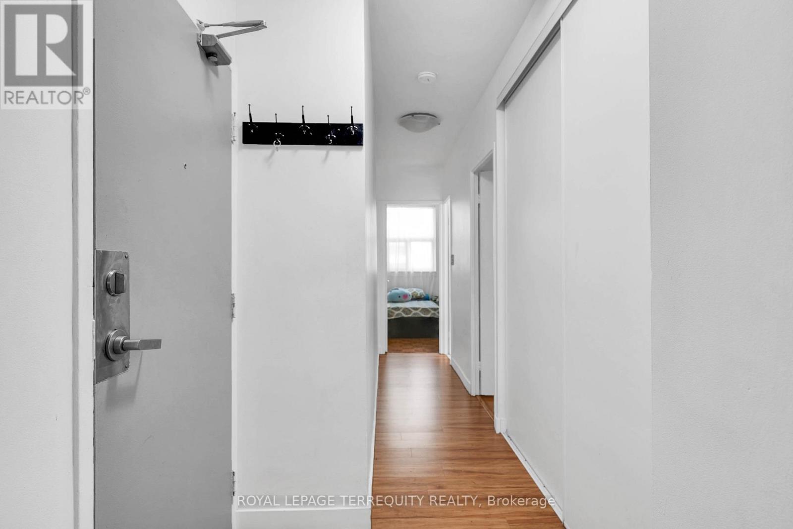 519 - 5 Massey Square, Toronto, Ontario  M4C 5L6 - Photo 12 - E12477743