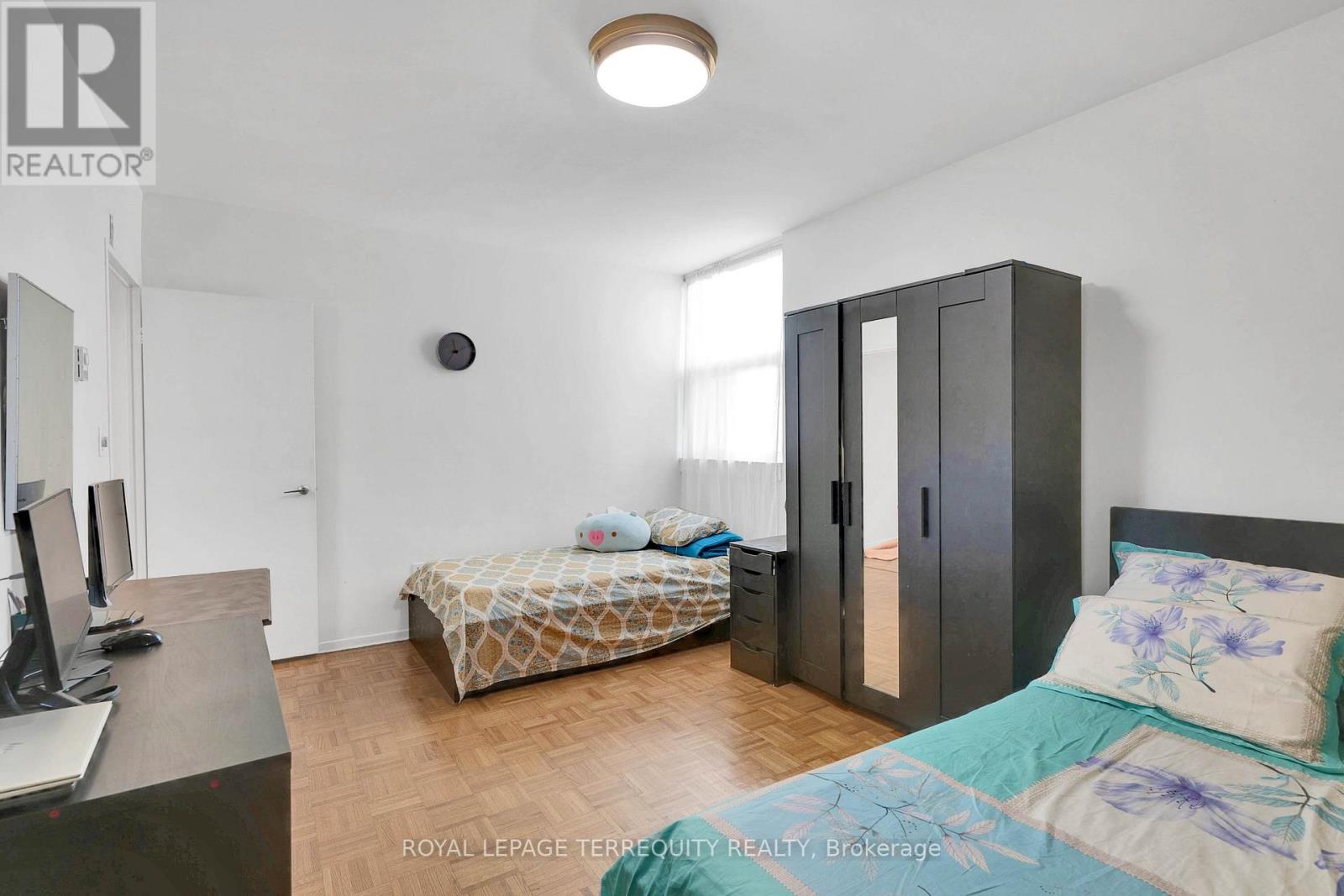 519 - 5 Massey Square, Toronto, Ontario  M4C 5L6 - Photo 15 - E12477743