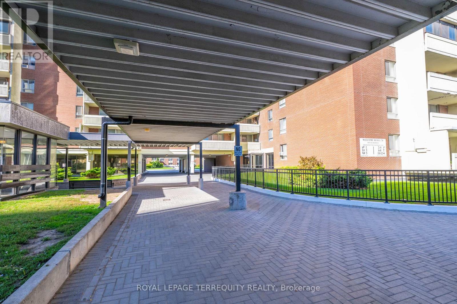519 - 5 Massey Square, Toronto, Ontario  M4C 5L6 - Photo 20 - E12477743
