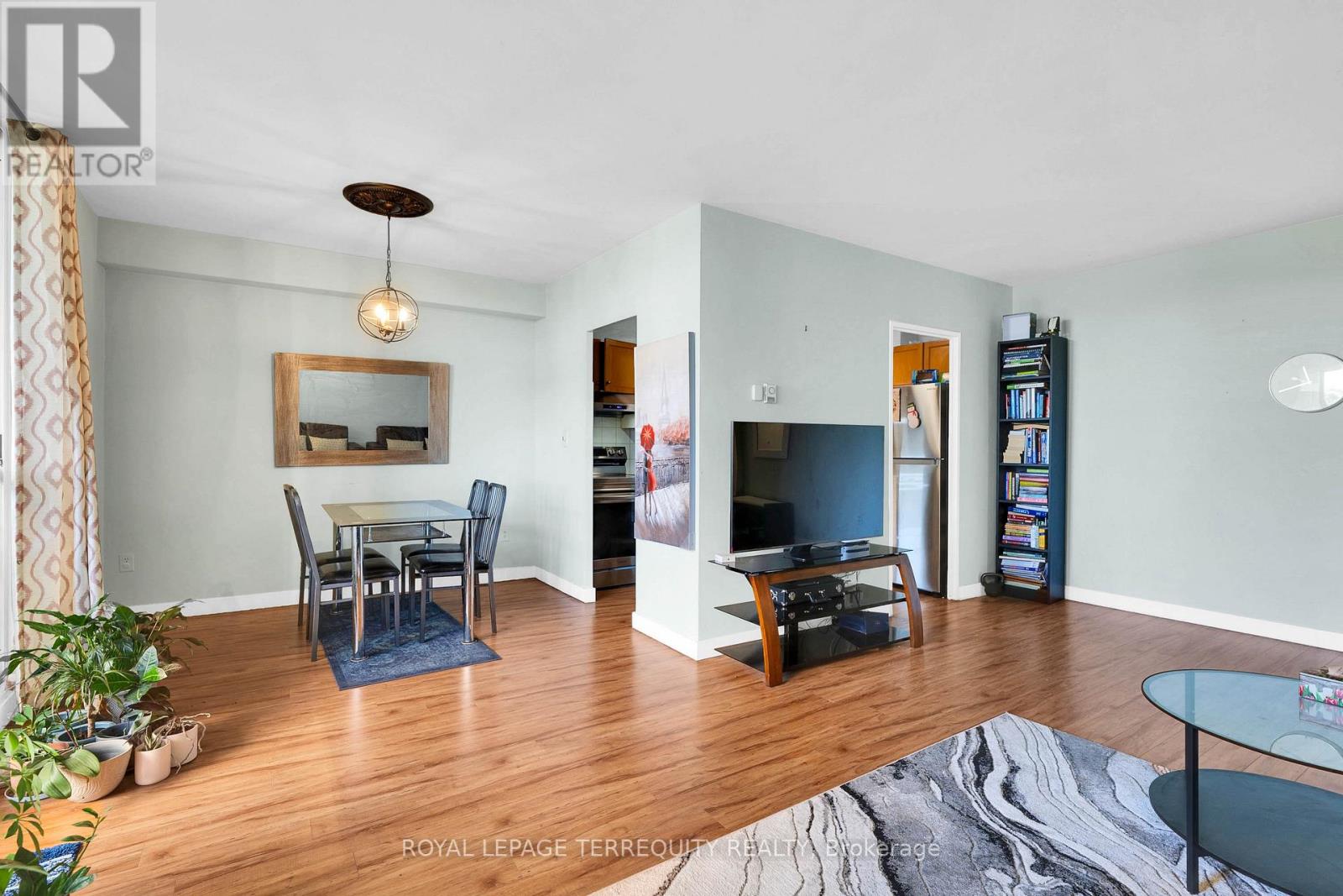 519 - 5 Massey Square, Toronto, Ontario  M4C 5L6 - Photo 6 - E12477743