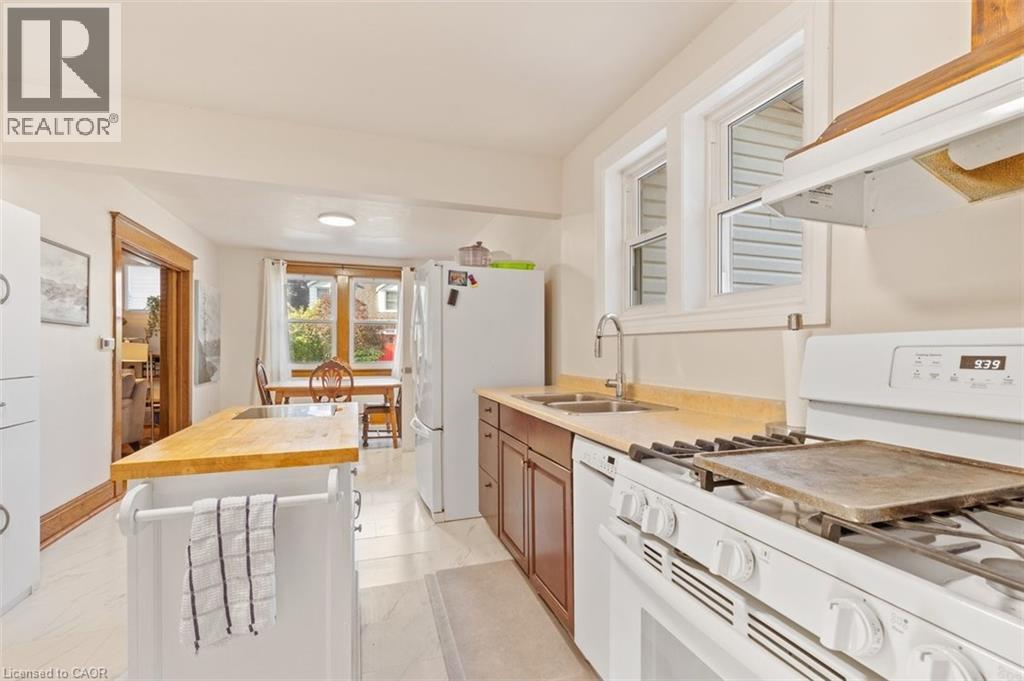 456 Waterloo Street S, Cambridge, Ontario  N3H 1N9 - Photo 3 - 40774211