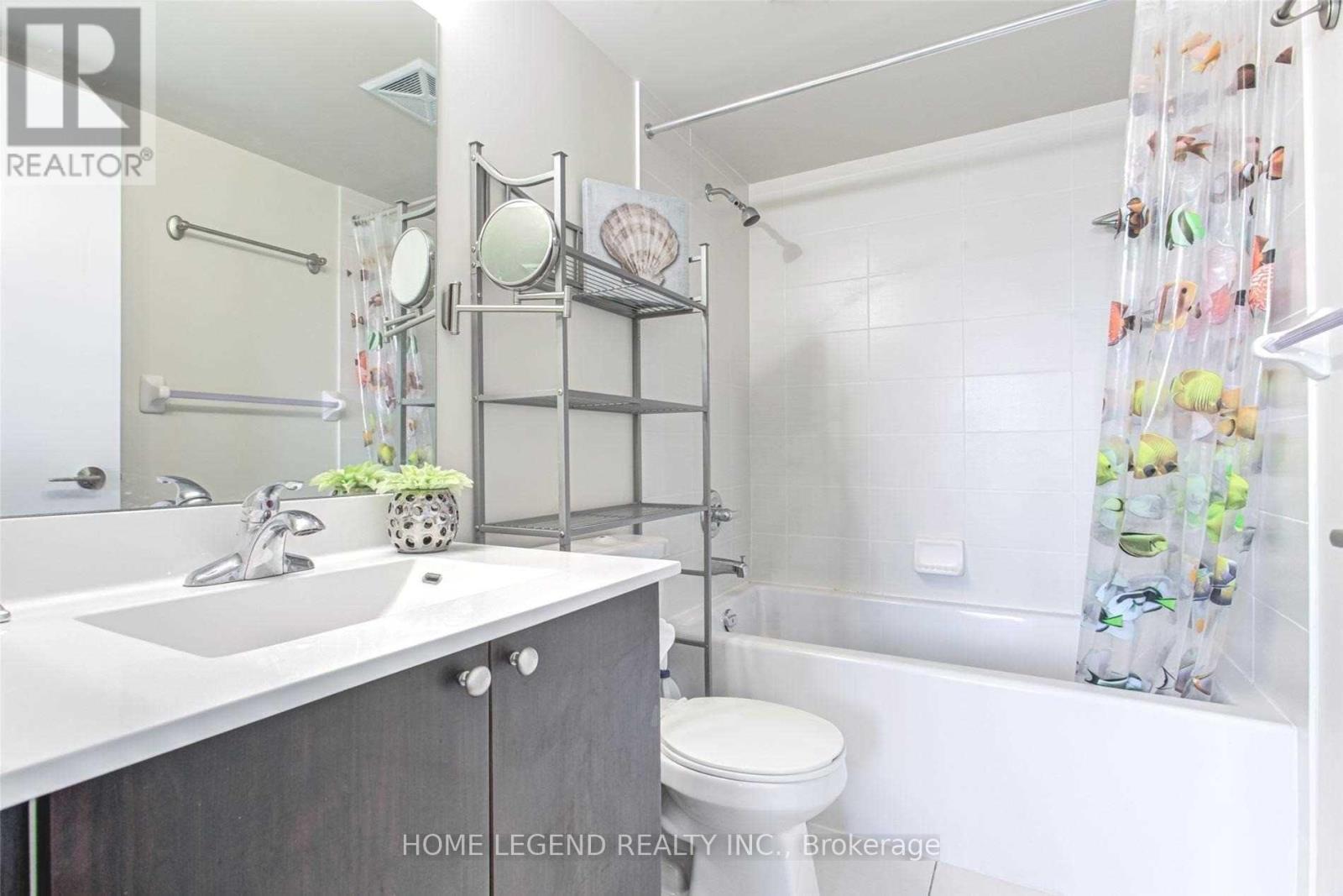 1706 - 151 Village Green Square, Toronto, Ontario  M1S 0K5 - Photo 8 - E12476112