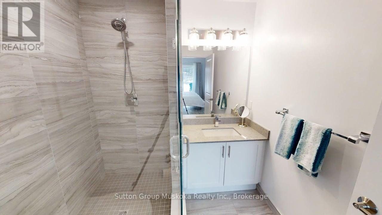 423 - 25 Pen Lake Point Road, Huntsville, Ontario  P1H 2E8 - Photo 13 - X12477833
