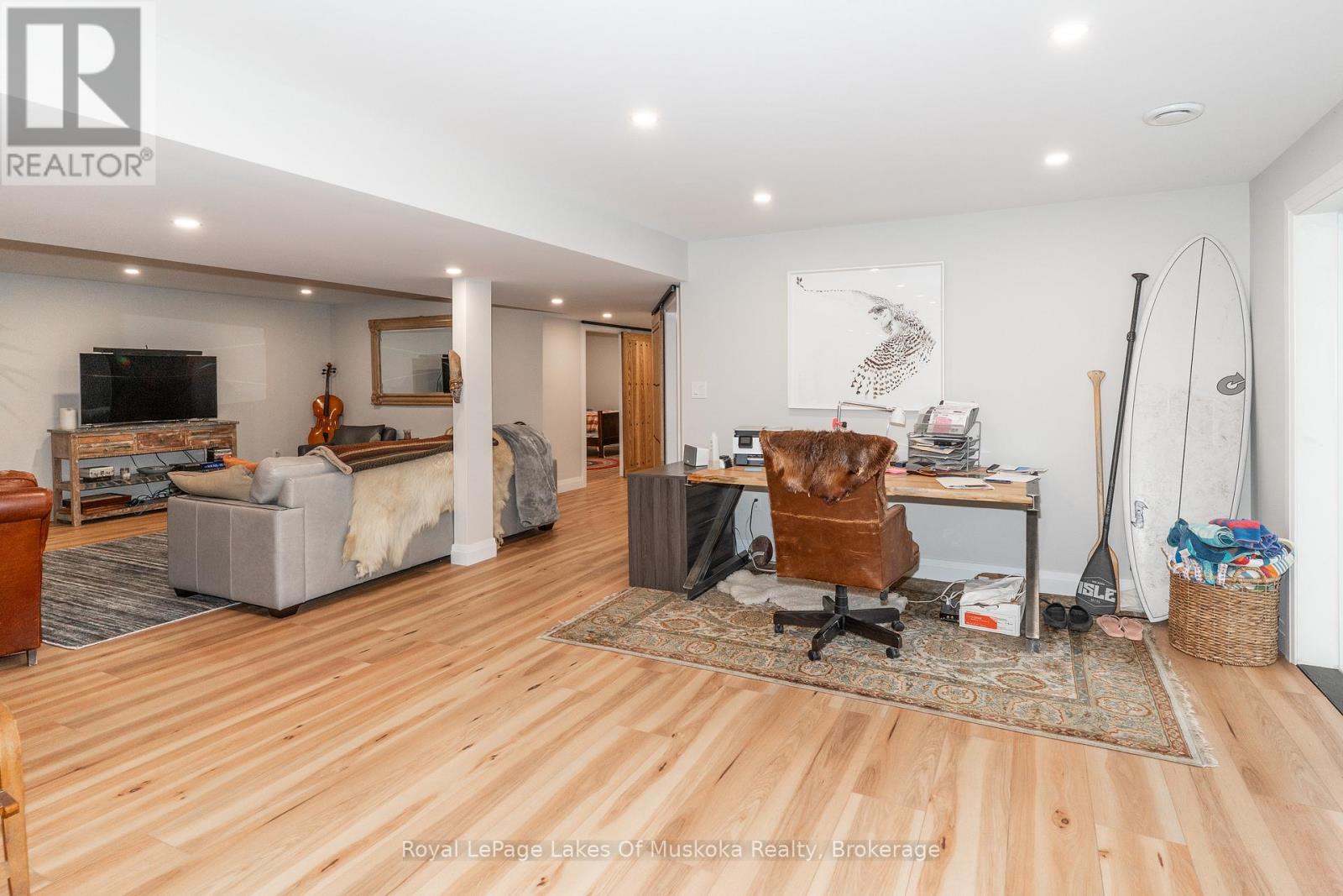 461 Rowanwood Road, Huntsville, Ontario  P0B 1M0 - Photo 20 - X12477838
