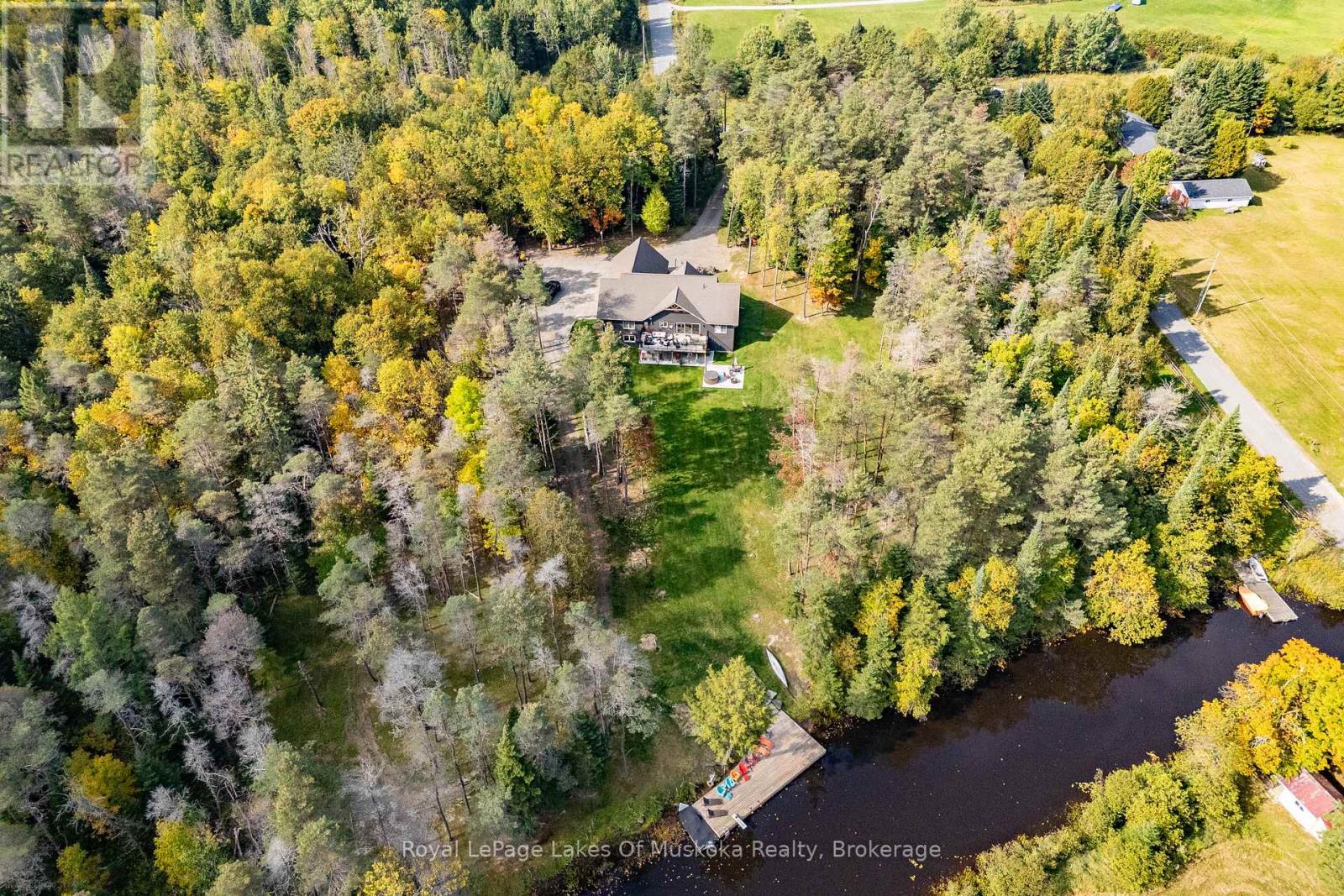 461 Rowanwood Road, Huntsville, Ontario  P0B 1M0 - Photo 39 - X12477838