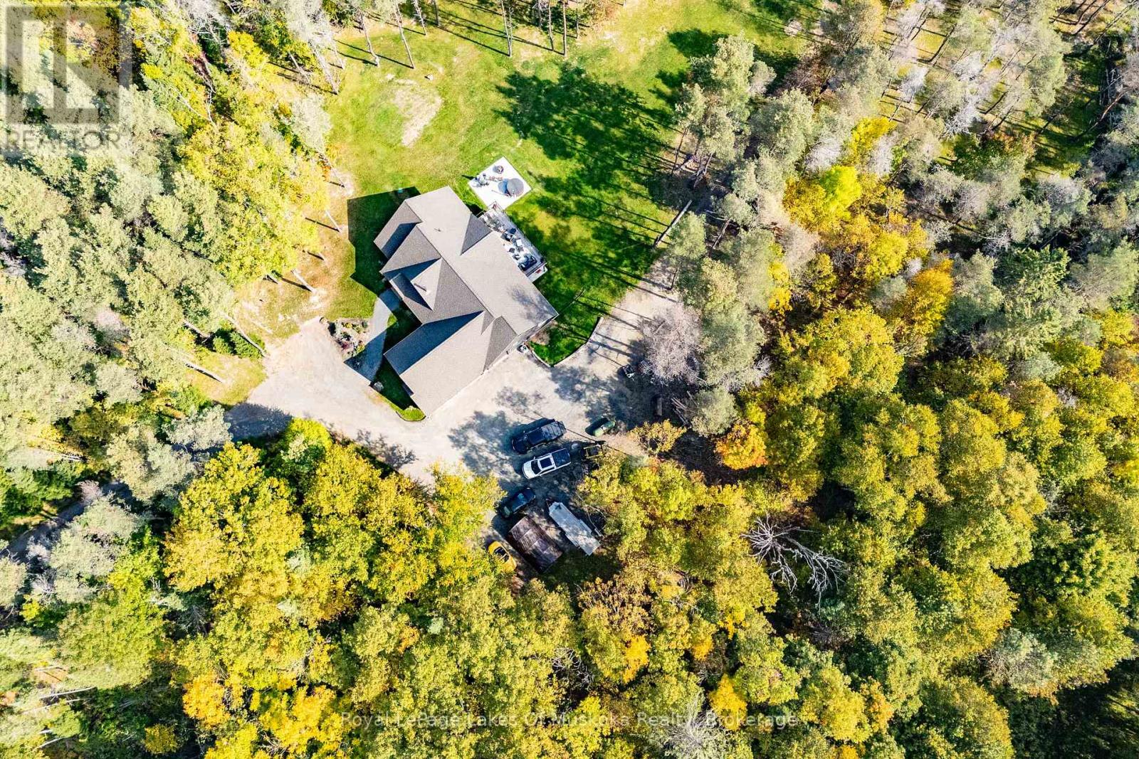 461 Rowanwood Road, Huntsville, Ontario  P0B 1M0 - Photo 40 - X12477838