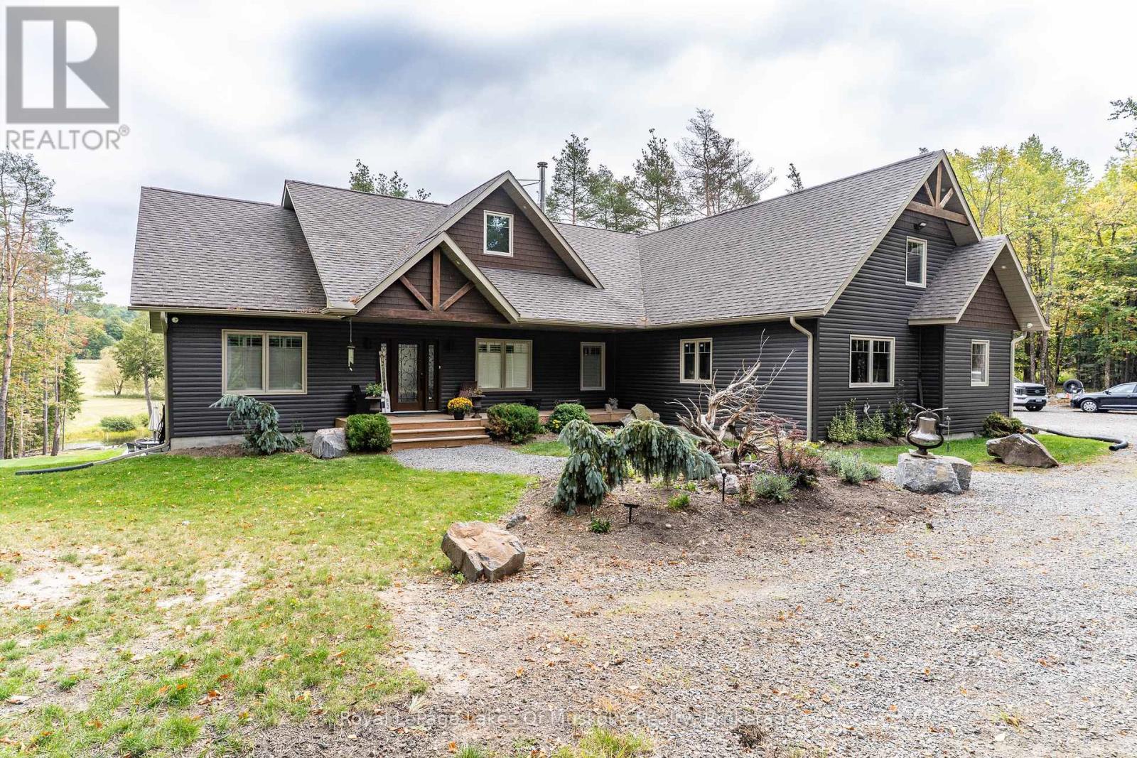 461 Rowanwood Road, Huntsville, Ontario  P0B 1M0 - Photo 43 - X12477838