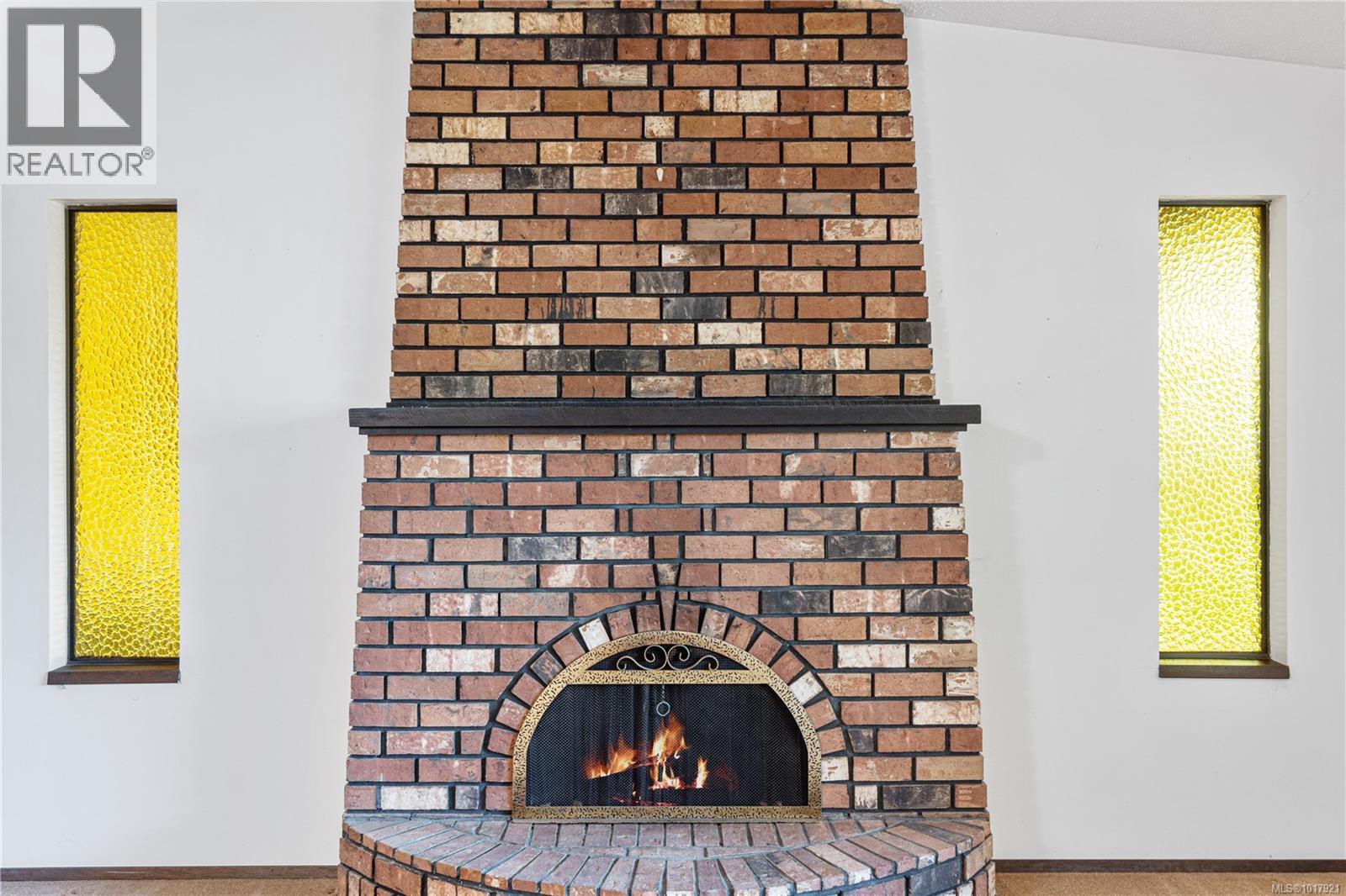7431 Andrea Cres, Lantzville, British Columbia  V0R 2H0 - Photo 2 - 1017921