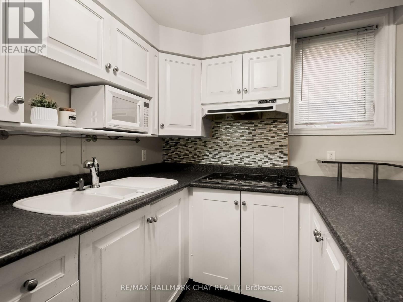 19 Darling Crescent, New Tecumseth, Ontario L9R 1P7 - Photo 31 - N12425741