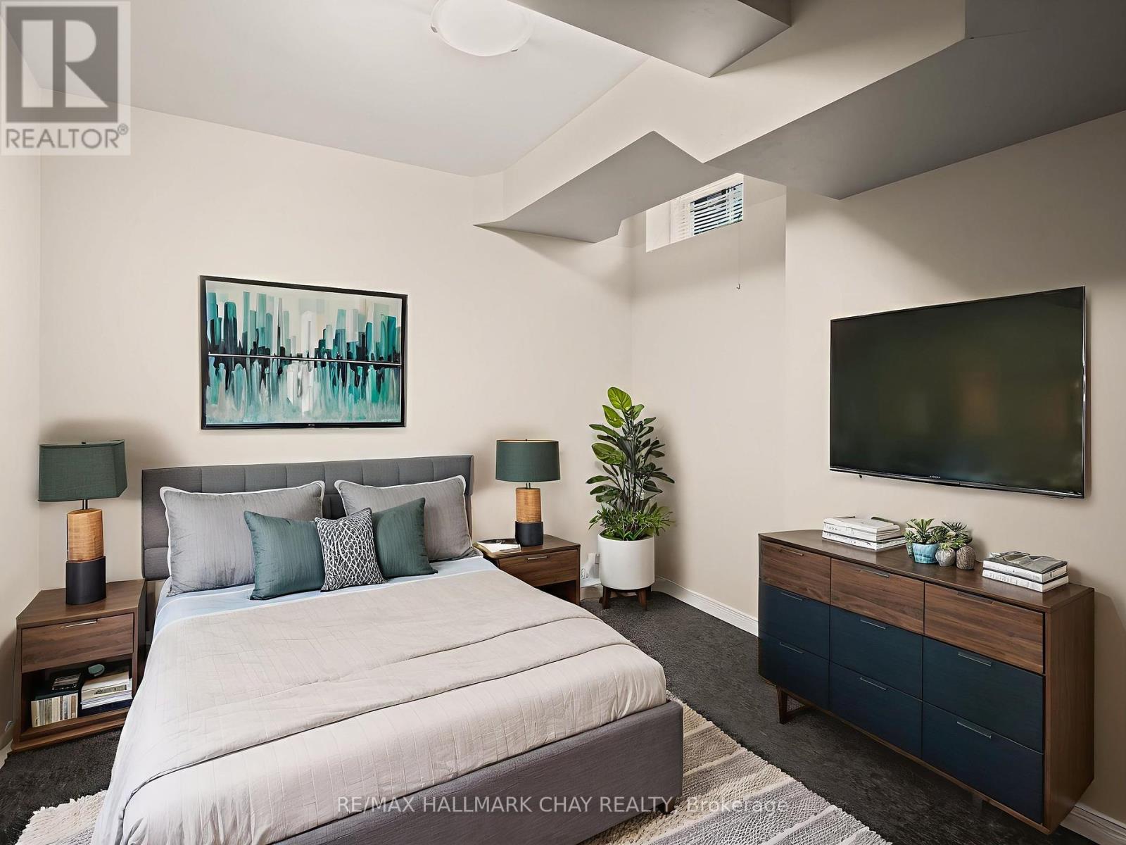 19 Darling Crescent, New Tecumseth, Ontario L9R 1P7 - Photo 32 - N12425741