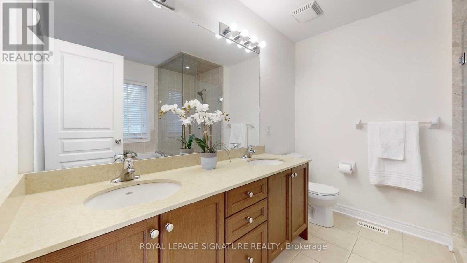 23 Frederick Stamm Crescent, Markham, Ontario  L6C 0X2 - Photo 10 - N12477690