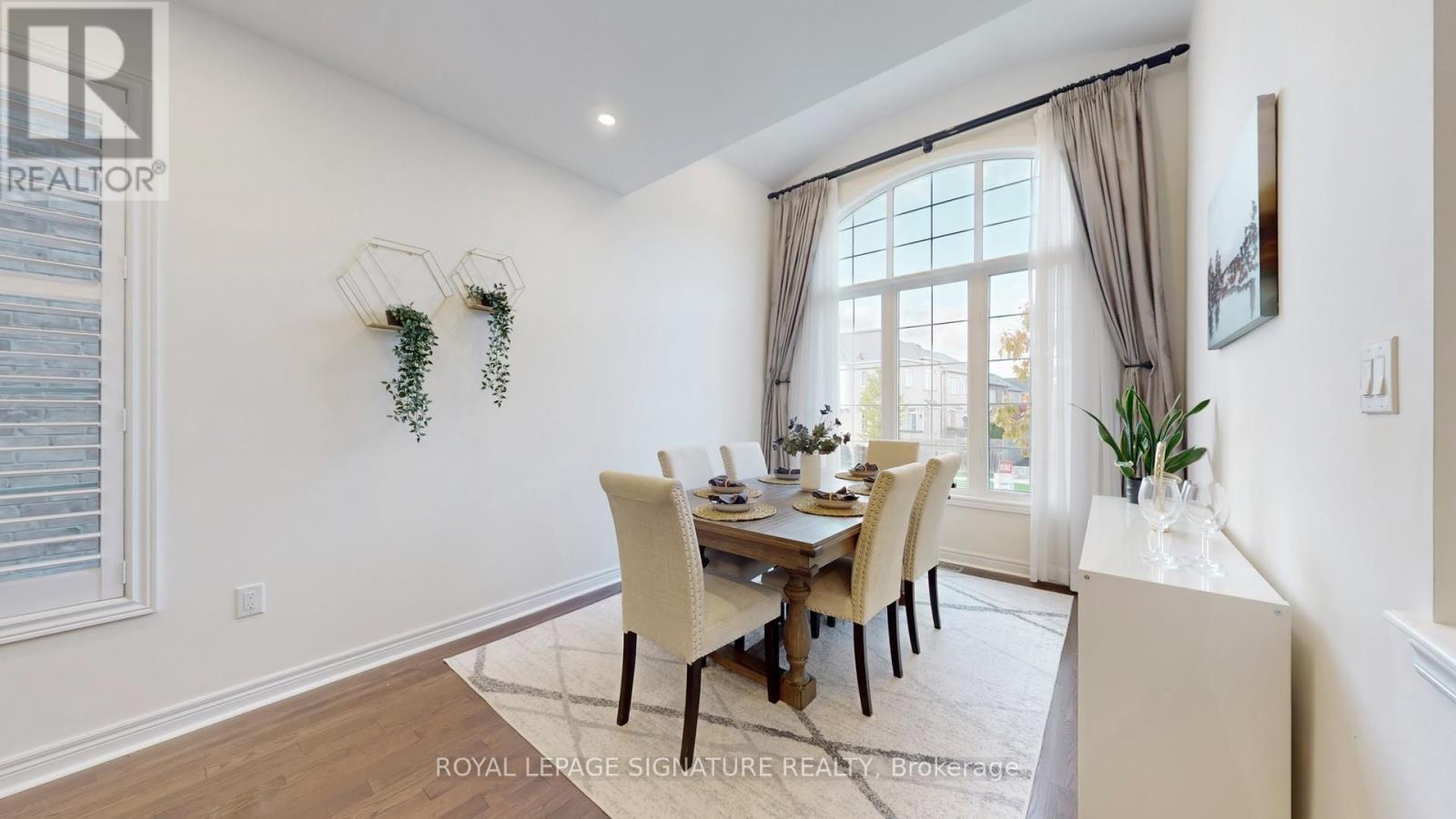 23 Frederick Stamm Crescent, Markham, Ontario  L6C 0X2 - Photo 3 - N12477690