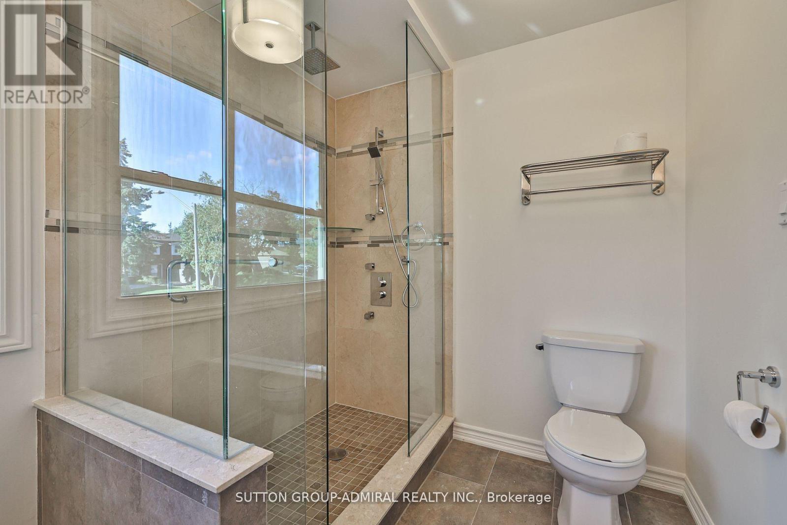 22 Cobblestone Drive, Markham, Ontario  L3T 4E4 - Photo 26 - N12477737