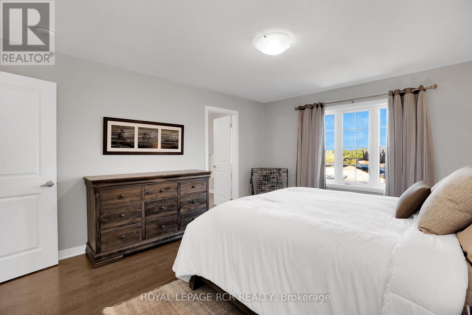 45 Martin Trail, New Tecumseth (Tottenham), Ontario  L0G 1W0 - Photo 21 - N12440181