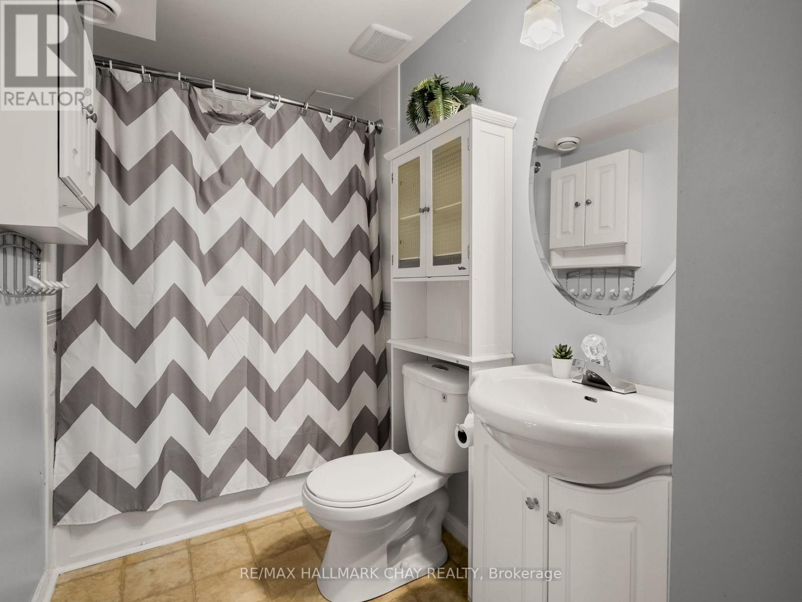 19 Darling Crescent, New Tecumseth, Ontario L9R 1P7 - Photo 33 - N12425741