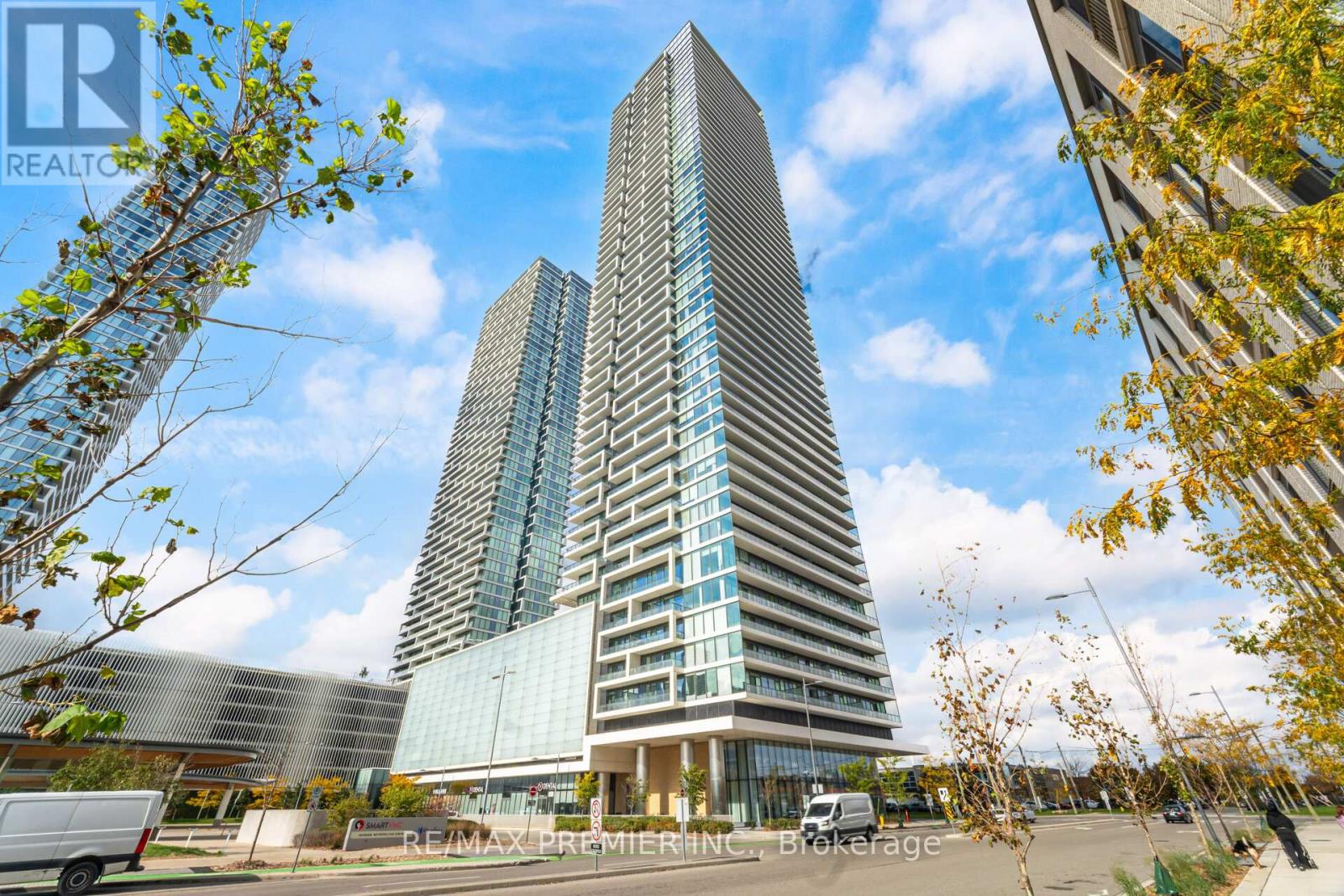 2808 - 950 PORTAGE PARKWAY, Vaughan, Ontario