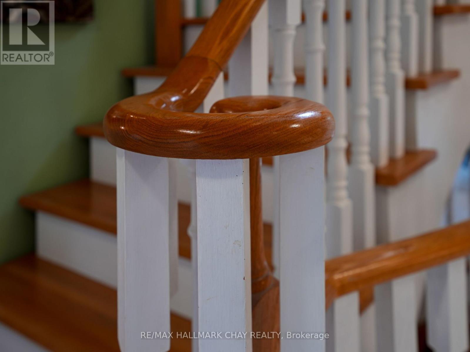 19 Darling Crescent, New Tecumseth, Ontario L9R 1P7 - Photo 8 - N12425741