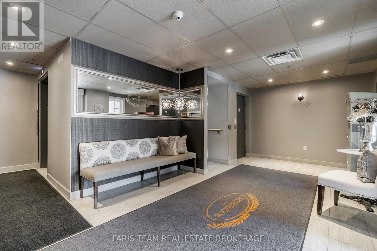 402 - 42 Ferndale Drive S, Barrie, Ontario  L4N 2M5 - Photo 5 - S12477708