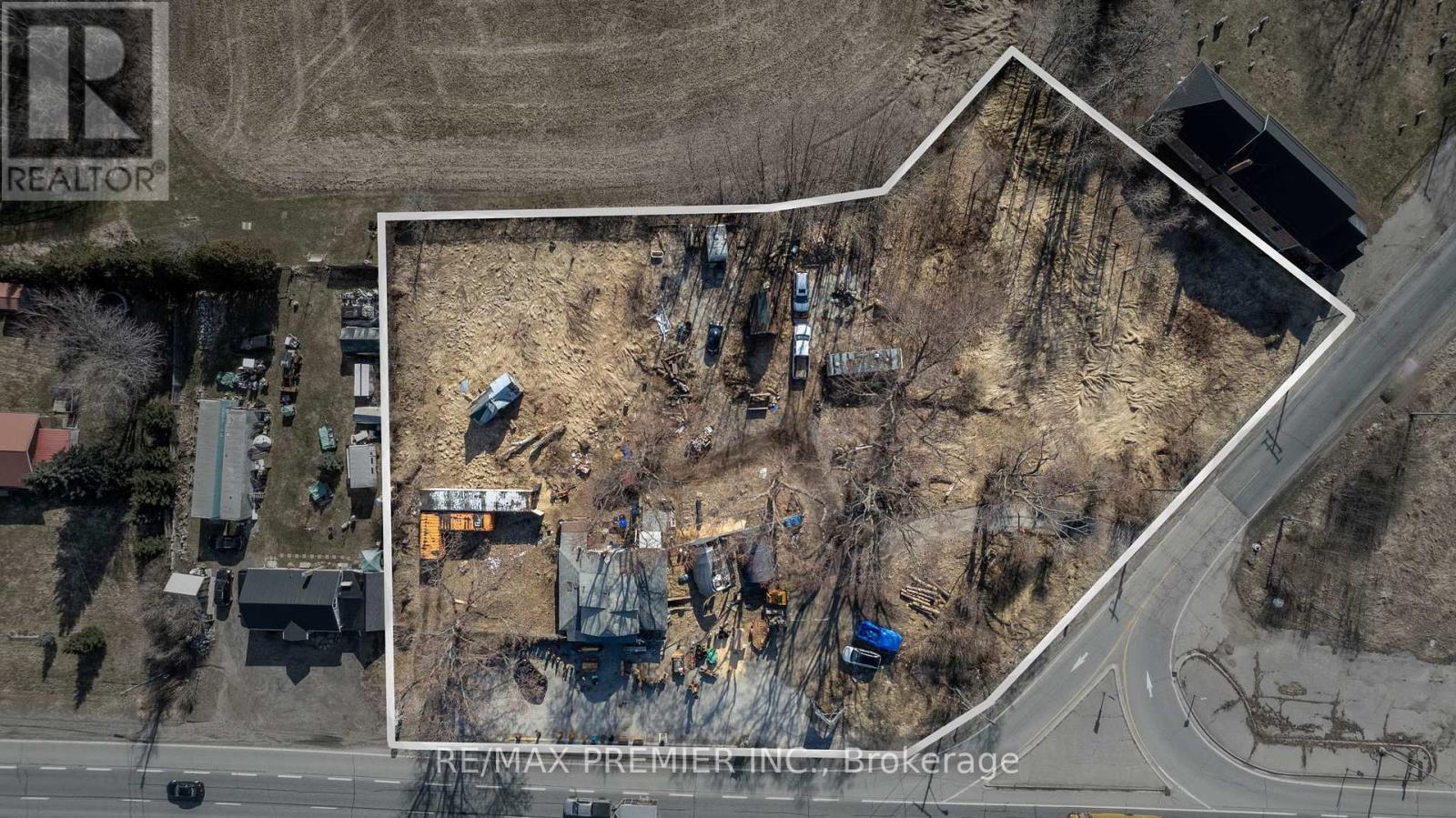 8665 Hwy 11, Severn, Ontario  L3V 6H3 - Photo 14 - S12477712